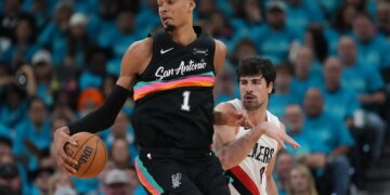 Fanatics Sportsbook promo code NYPOST: Bet $20, get $200 FanCash for Trail Blazers vs. Spurs