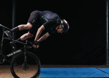 A sleek, wearable airbag for cyclists is nearly here