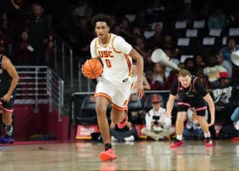 Southern California guard Alijah Arenas dribbling the basketball during an NCAA college basketball game against Indiana.