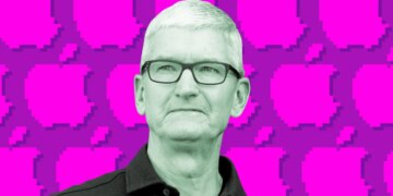 Apple CEO Tim Cook is stepping down