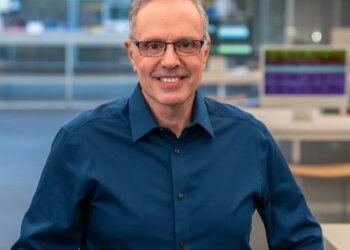 Apple names Johny Srouji as chief hardware officer