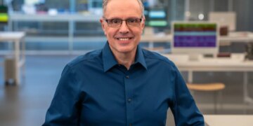 Apple names Johny Srouji as chief hardware officer