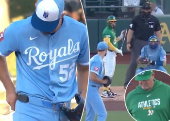 A's hitting coach ejected after Michael Wacha's broken chain causes chaos