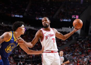 Bet $5 and get $200 in bonus bets for Rockets vs. Warriors