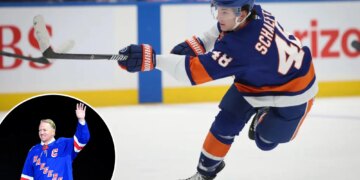 Brian Leetch in awe of rookie year Matthew Schaefer has carved out