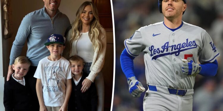 Dodgers' Freddie Freeman on paternity list, Ryan Ward active