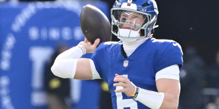 Giants new offensive coordinator said he doesn't want Jaxson Dart to try to be the next Patrick Mahomes.