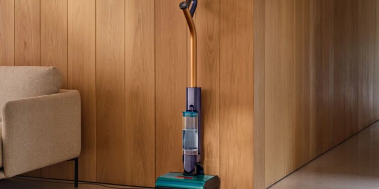 Dyson’s newest floor scrubber is already on sale for 20 percent off