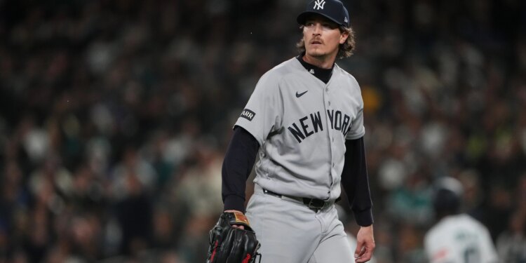 Get $10 in bonuses for Yankees vs. Marlins