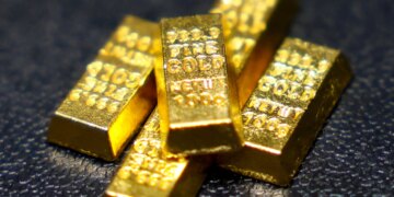 How to sell gold from an IRA: RMD rules and liquidation fees for 2026
