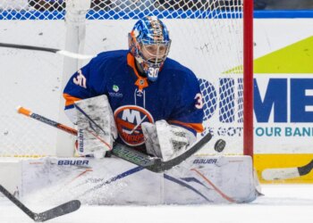 Islanders goalie Ilya Sorokin is a Vezina Trophy finalist for the second time.