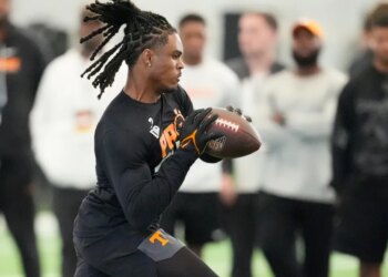 Tennessee defensive back Jermod McCoy runs a drill during the school's NFL football pro day.