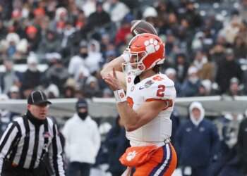 Clemson Tigers quarterback Cade Klubnik #2 throws a pass.