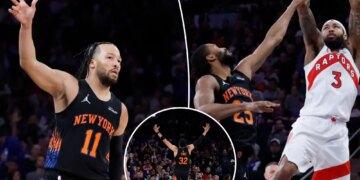 Knicks cruise past Raptors to lock in East's No. 3 playoff seed