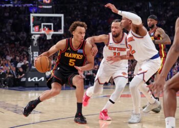 Atlanta Hawks guard Dyson Daniels (5) drives to the basket during the second quarter of Game 1 in the first round of the NBA playoffs.