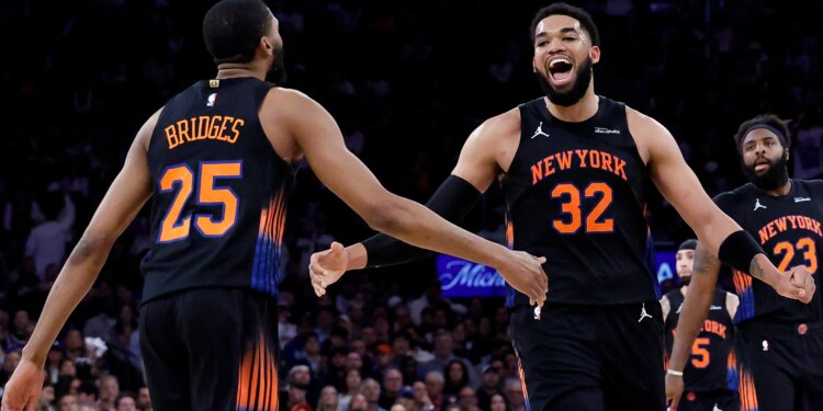 Knicks need to finish Hawks now or risk becoming a cautionary sports tale