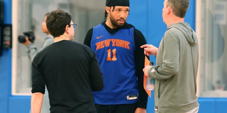 Jalen Brunson participates in practice at the Knicks' training facility on April 15, 2026 in Tarrytown, N.Y.