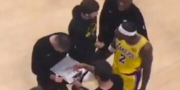 Lakers' JJ Redick explains exchange with Jarred Vanderbilt