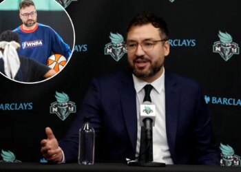 Liberty coach Chris DeMarco not running away from title expectations