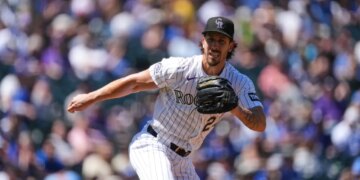 Colorado Rockies starting pitcher Michael Lorenzen working against the Los Angeles Dodgers.