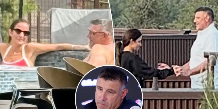 Mike Vrabel no longer thinks the photos of he and Dianna Russini are ‘laughable’