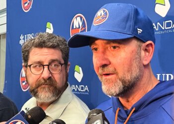 New York Islanders head coach Peter DeBoer speaking to media.