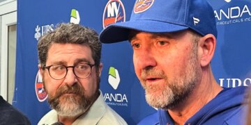 New York Islanders head coach Peter DeBoer speaking to media.