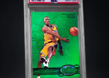 1997 Metal Universe Kobe Bryant Precious Metal Gems-Green trading card.