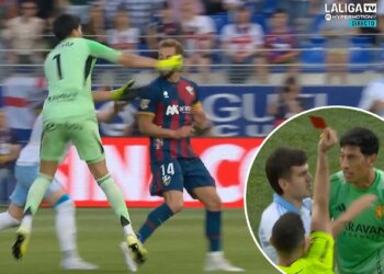 Red-carded goalkeeper punches opponent in face as game descends into chaos