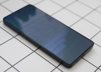 Samsung’s Galaxy S26 Ultra is $200 off for the first time