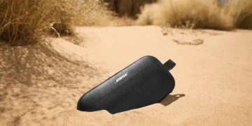 The rugged Bose Soundlink Flex is 25 percent off right now