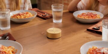 This pasta sauce wants to record your family