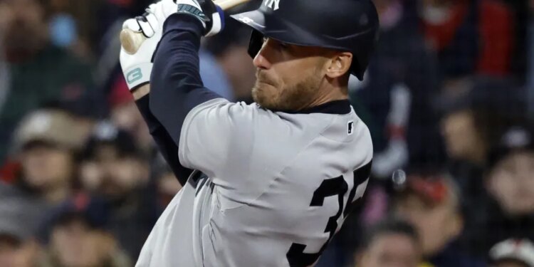 Cody Bellinger rips the go-ahead two-run single in the seventh inning of the Yankees' 4-2 win over the Red Sox on April 23, 2026 at Fenway Park.