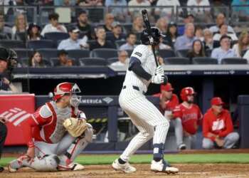 Ryan McMahon, hitting an infield single in the third inning, later tried to bunt for a hit in the sixth inning but grounded out to the pitcher in the Yankees' 7-1 loss to the Angels on April 14, 2026 at the Stadium.