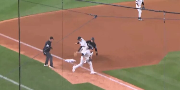 The Yankees committed a brutal error during their game against the Marlins on April 4.