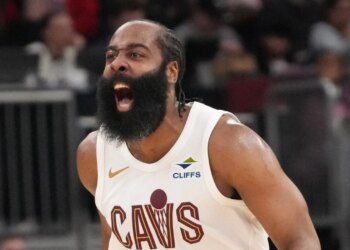 bet365 bonus code: Bet $10, get $365 in bonus bets for Hawks vs. Cavaliers