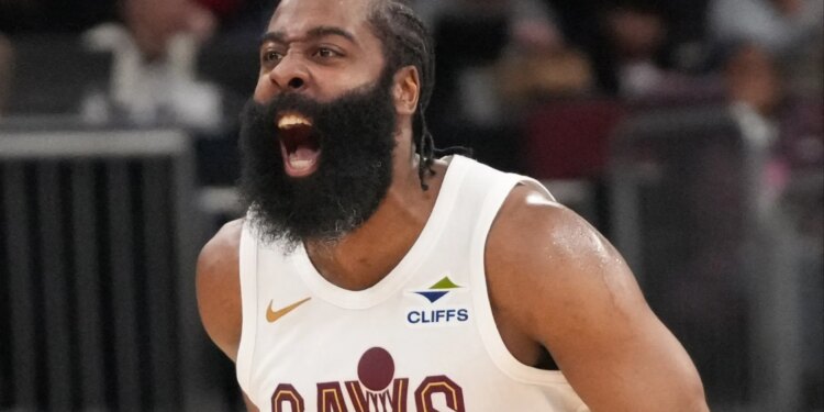 bet365 bonus code: Bet $10, get $365 in bonus bets for Hawks vs. Cavaliers