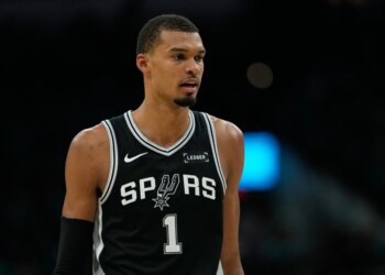 bet365 bonus code: Bet $10, get $200 in bonus bets for Thunder vs. Spurs Game 4