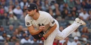 Fanatics Sportsbook promo code NYPOST: Bet $20, get $350 in bonus bets for Yankees vs. Royals