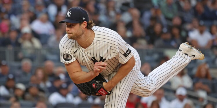 Fanatics Sportsbook promo code NYPOST: Bet $20, get $350 in bonus bets for Yankees vs. Royals