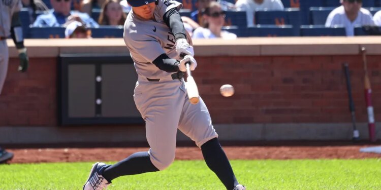 New York Yankees shortstop Anthony Volpe hitting a 2-run RBI single.