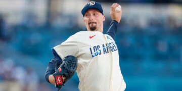 Blake Snell pitching.