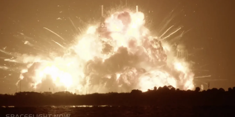Blue Origin’s New Glenn explosion is a setback for NASA’s Moon plans