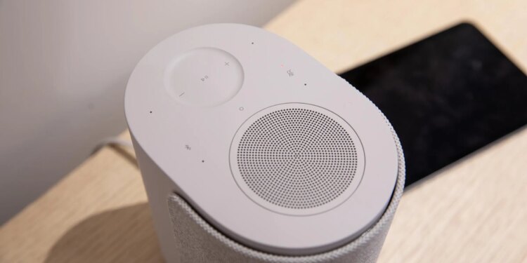The top of the Bose Ultra Speaker showing its capacitive controls and upward-firing speaker.