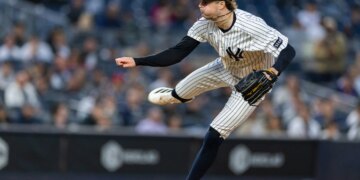 Cam Schlittler's pedigree takes the Subway Series stage for Yankees