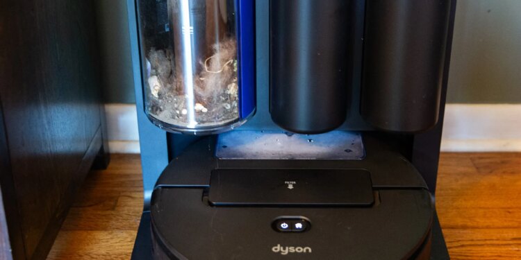 Dyson Spot and Scrub Ai review: a great mop, a worse vacuum