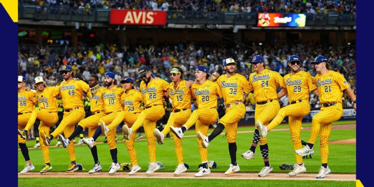 Get cheap tickets to see the Savannah Bananas in Knoxville