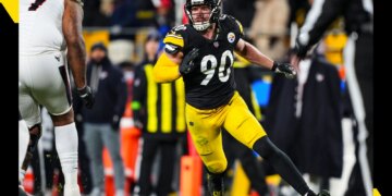 Get tickets to see the Pittsburgh Steelers at Acrisure Stadium in 2026