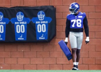 New York Giants offensive tackle Andrew Thomas (78) during football practice.