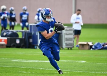 Giants wide receiver Gunner Olszewski (0) catches a pass at practice.